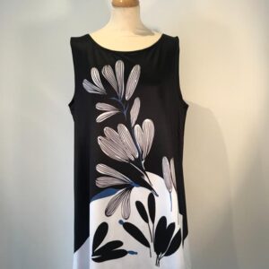 Flower illistration tunic dress Polyester size 18