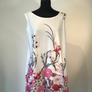 Spring flowers tunic top size 16