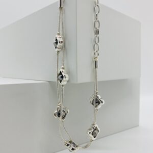 Crystal flowers layered bracelet
